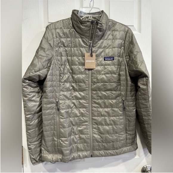 Patagonia Women’s Small Nano Puff Insulated Jacket Seabird Grey Tan Puffy NWT - Picture 1 of 11